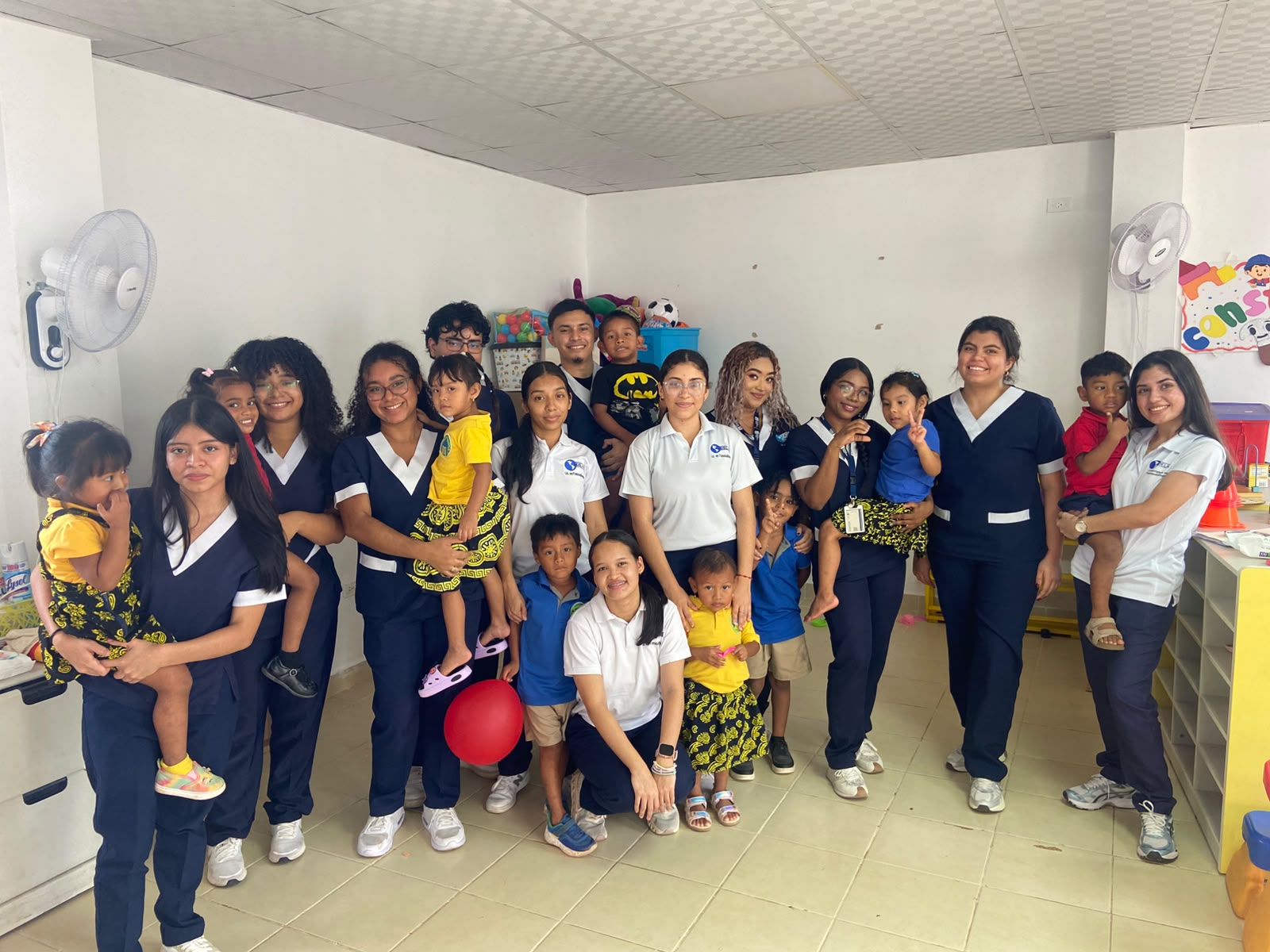 Estudiantes de Fonoaudiología de UDELAS impulsan el desarrollo del lenguaje infantil en el CAIPI Dagar Doddogan Nega e inicia construcción de nuevas instalaciones